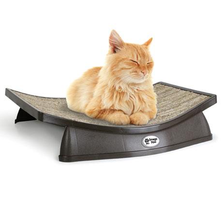 Omega Paw Lazy Lounger Curved Siesta Cat Bed